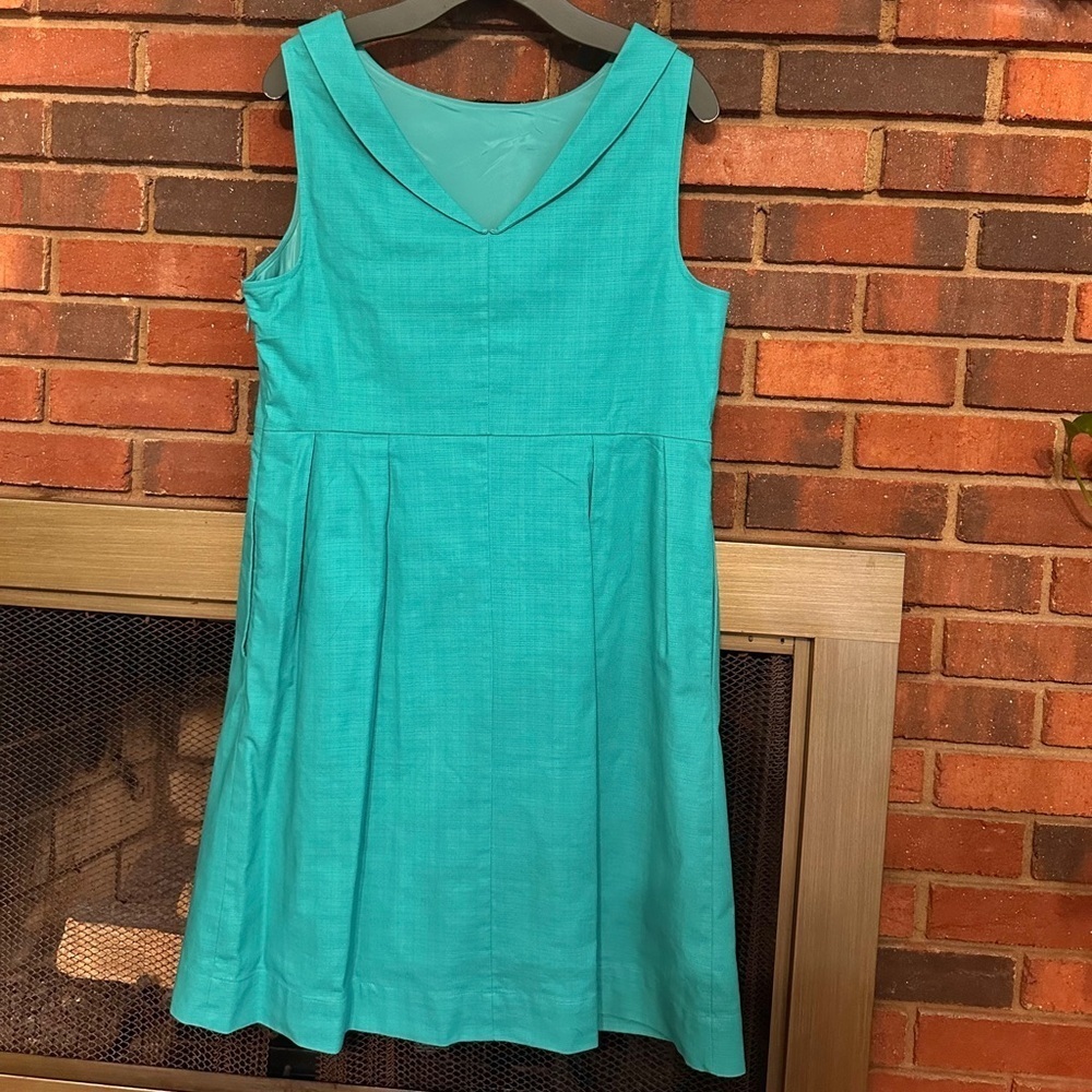 🛍️Lands End green dress with back zipper Size 14 excellent condition.